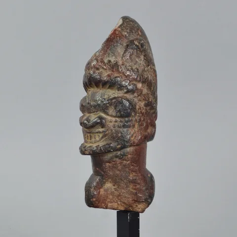 Kissi Sculpture