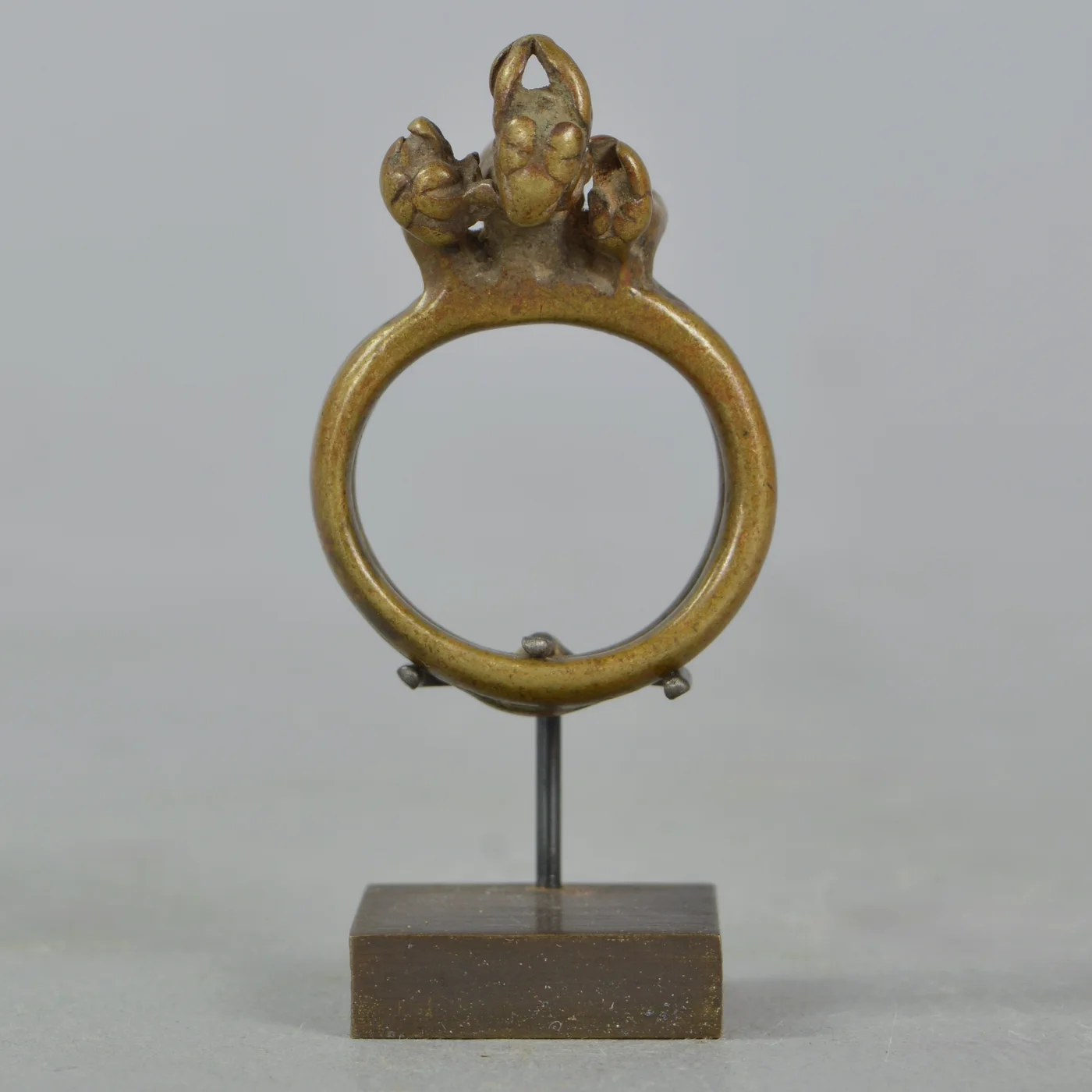 Mossi Ring
